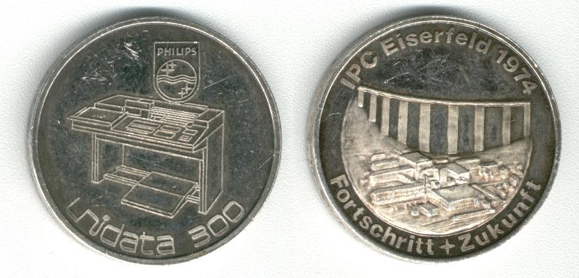 <a href=ph/philips.htm>Philips</a> Unidata 300 IPC Eiserfeld 1974  